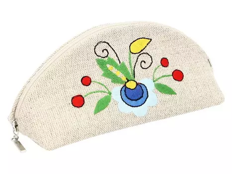 Артфолк, косметолог Кашубской розы Artfolk