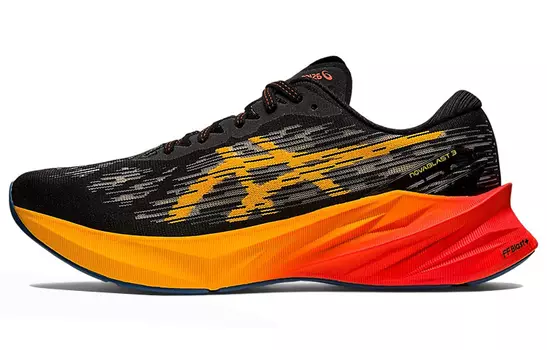 ASICS Novablast 3 Черный Янтарь