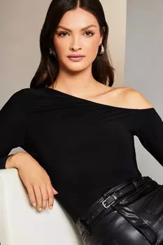 Асимметричная блузка с вырезом бардо Lipsy, черный