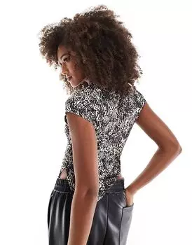 Асимметричная детская футболка с анималистичным принтом ASOS DESIGN