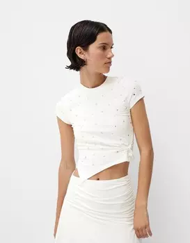 Асимметричная футболка с коротким рукавом и заклепками Bershka, бежевый