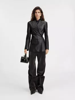 Асимметричный кожаный пиджак JACQUEMUS The Tibau leather jacket, черный