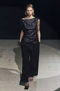 Асимметричный топ с пайетками коллекция zw ZARA, черный