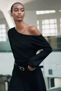 Асимметричный топ с присборенными деталями ZARA, черный