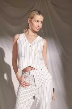 Асимметричный жилет в тонкую полоску с льняным эффектом boohoo, белый