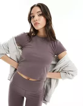 ASOS 4505 – Icon Performance – розово-коричневая футболка из нежной ткани
