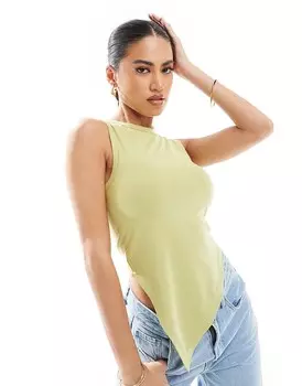 ASOS DESIGN – Асимметричная зеленая майка с платочным краем и спиной-борцовкой