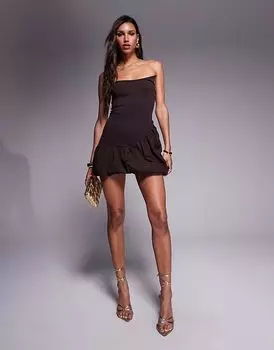 ASOS DESIGN асимметричное мини-платье-бандо с юбкой-фонариком шоколадного цвета