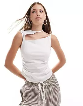 ASOS DESIGN - Белый топ со сборками по бокам и вырезом