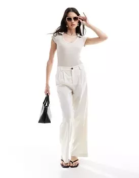 ASOS DESIGN – Бежевое боди с короткими рукавами, V-образным вырезом и воротником
