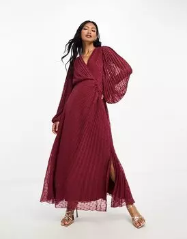 ASOS DESIGN – бордовое плиссированное платье макси с запахом из шифона добби с декоративными пуговицами и металлизированной отделкой