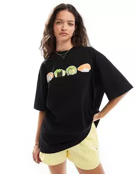 ASOS DESIGN – Черная футболка бойфренда с изображением суши>