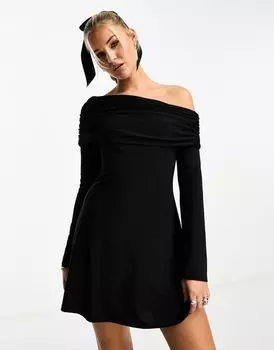 ASOS DESIGN – Черное мини-платье с открытыми плечами и вырезом «лодочка»