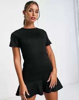 ASOS DESIGN – Черное мини-платье с короткими рукавами и рюшами внизу