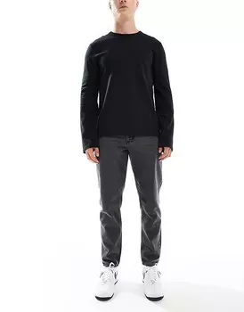 ASOS DESIGN – джинсы зауженного кроя черного цвета