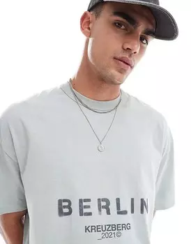ASOS DESIGN – футболка оверсайз размытого серого цвета с принтом «Берлин»