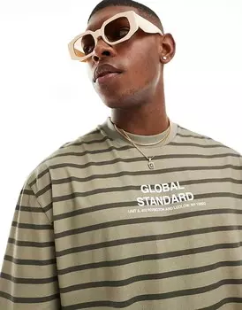 ASOS DESIGN – Футболка оверсайз в полоску цвета хаки с текстовым принтом на груди