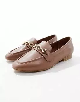 ASOS DESIGN – Macaroon – Светло-коричневые лоферы с цепочкой
