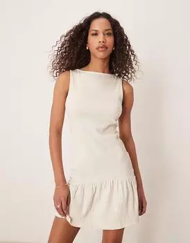 ASOS DESIGN мини-платье без рукавов с гофрированной текстурой, разрезом по горловине, юбкой-пеплум в каменном цвете
