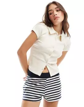 ASOS DESIGN – Очень мягкий кремовый кардиган с короткими рукавами, ребристой структурой и планкой на пуговицах