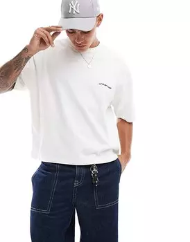 ASOS DESIGN — Серая футболка оверсайз свободного кроя из ткани плотностью 220 г/м с стираным эффектом, декоративными вставками и принтом на груди