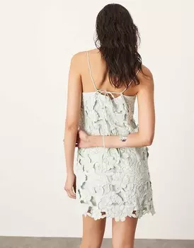 ASOS EDITION Светло-зеленое прямое мини-платье на бретелях с кружевными цветами
