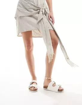 ASOS Famous белые сандалии с двумя ремешками и западными деталями
