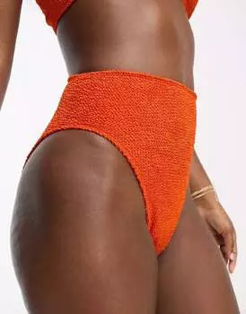 ASOS сочетает высокие оранжевые плавки бикини с оборками и завышенной талией
