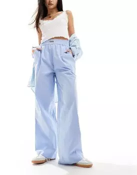 ASOS Weekend Collective – синие тканые брюки с нашивкой