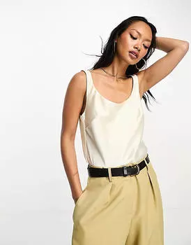Атласная кремовая майка с овальным вырезом ASOS DESIGN