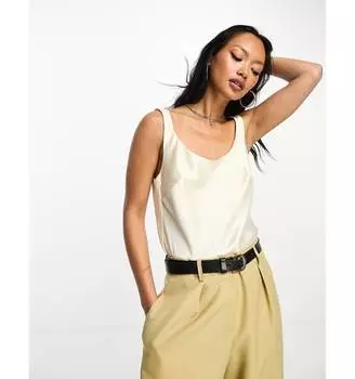Атласная майка кремового цвета с круглым вырезом ASOS DESIGN