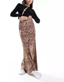 Атласная юбка макси с анималистическим принтом ASOS