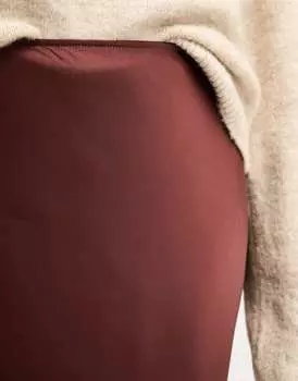 Атласная юбка миди ASOS DESIGN Tall шоколадного цвета