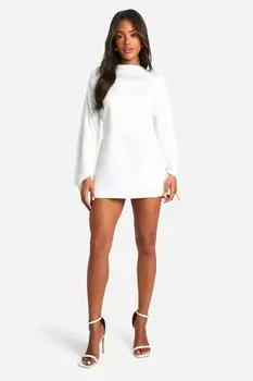 Атласное мини-платье с расклешенными рукавами и хомутом на спине boohoo, белый
