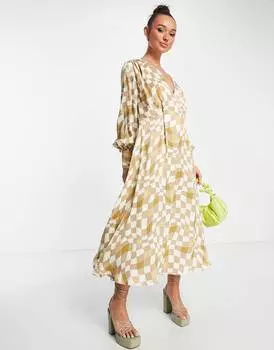 Атласное платье макси с запахом и принтом в шахматную клетку ASOS EDITION