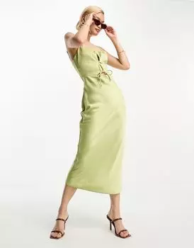 Атласное платье миди на бретелях со сборками и вырезом спереди 4th & Reckless