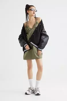 Атласное платье на бретелях H&amp;M, хаки зеленый