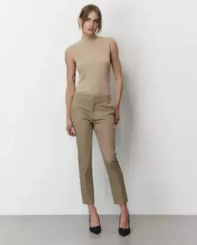 Атласные брюки с пряжкой Sfera, цвет Camel