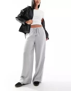 Атласные брюки-стринги серебристого цвета ASOS DESIGN