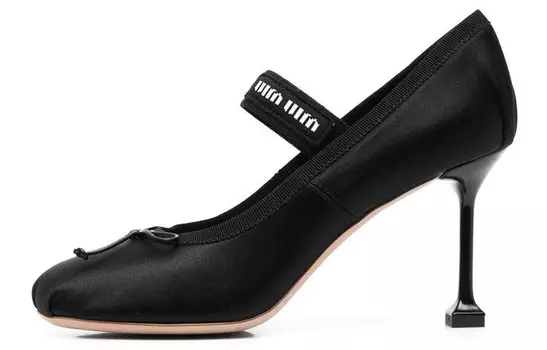 Атласные туфли-лодочки с мыском-балеринкой 85 мм Miu Miu