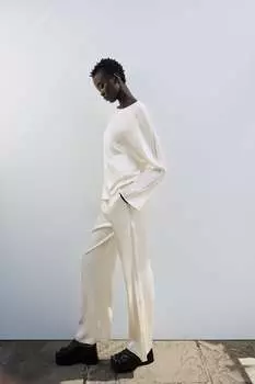 Атласный топ с отстрочкой ZARA, экру