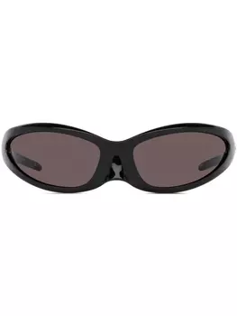 Balenciaga Eyewear солнцезащитные очки с тисненым логотипом, черный