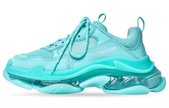 Balenciaga Массивные кроссовки Triple S женские