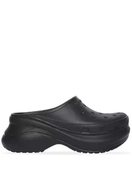 Balenciaga мюли на платформе из коллаборации с Crocs, черный