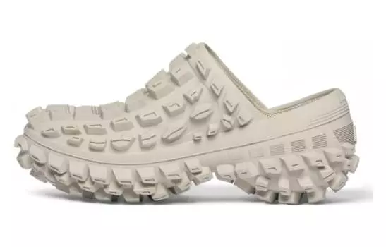 Шлепанцы Balenciaga женские, серо-белый