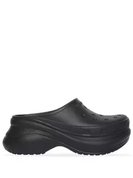 Balenciaga шлепанцы с логотипом из коллаборации с Crocs, черный