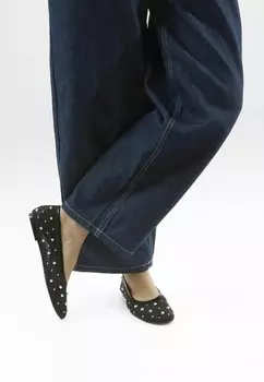 Балетки Bershka, черный