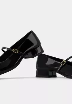 Балетки BLOCK-HEEL MARY JANES Bershka, черный