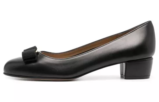 Балетки Ferragamo, черный