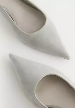 Балетки FOREVER COMFORT KITTEN POINT REGULAR FIT Next, серый